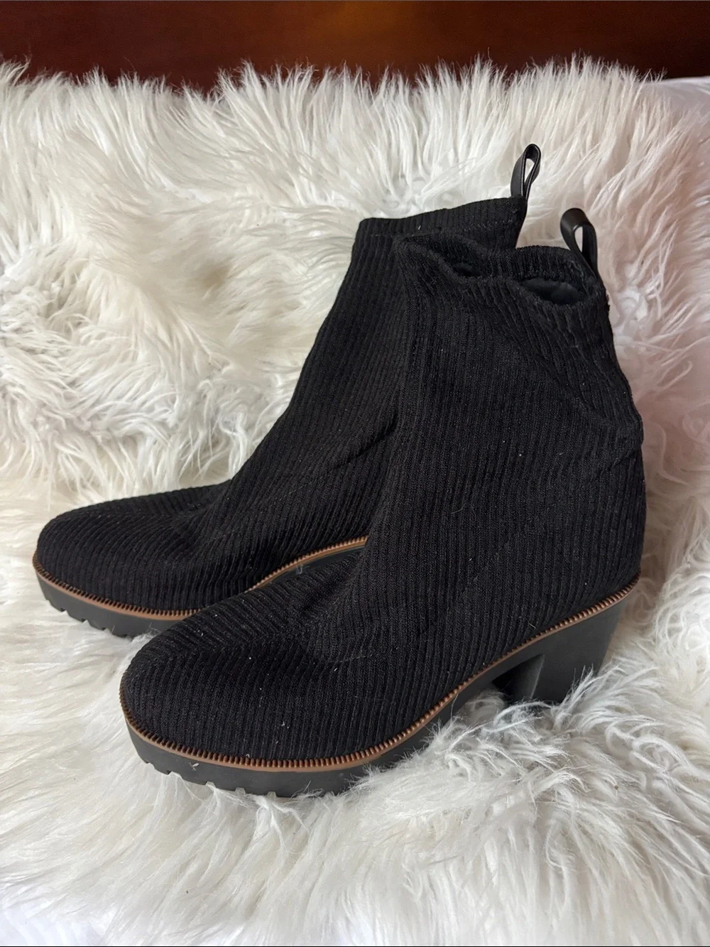 Chinese Laundry Garvey Black Knit Ankle Booties with Chunky Heel Size 7.5